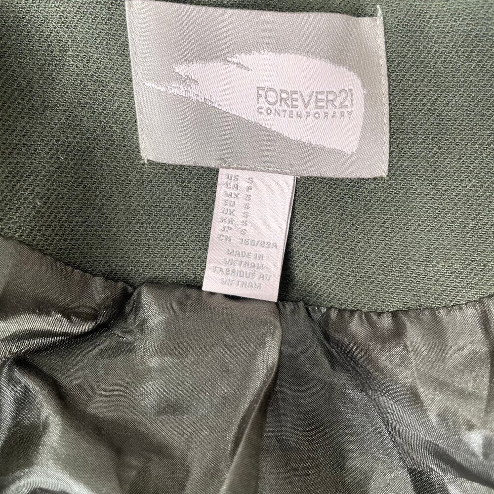 FOREVER 21 Whimsigoth Asymmetric Military Button Olive Green Blazer Jacket S - Picture 8 of 10